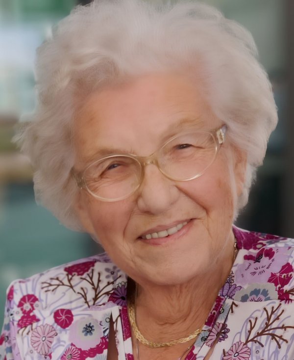 Charlotte Van Huynegem